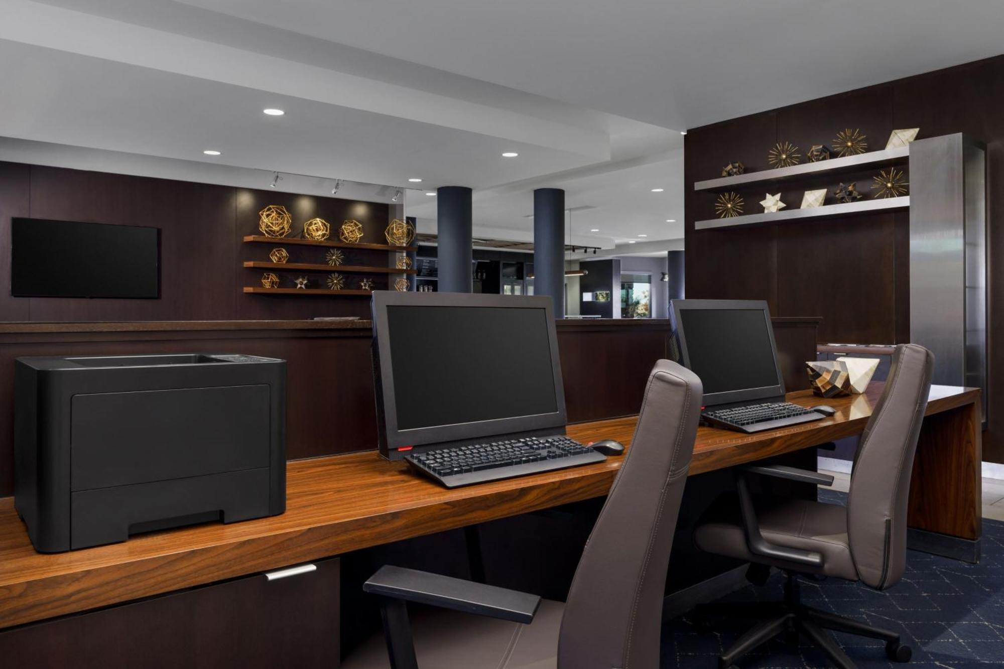 Courtyard By Marriott Phoenix Mesa Gateway Airport Exterior foto