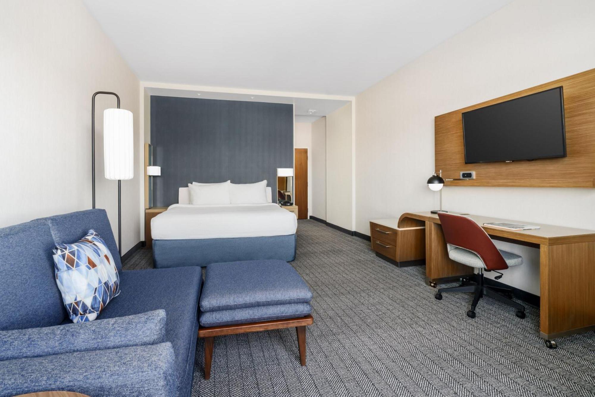 Courtyard By Marriott Phoenix Mesa Gateway Airport Exterior foto