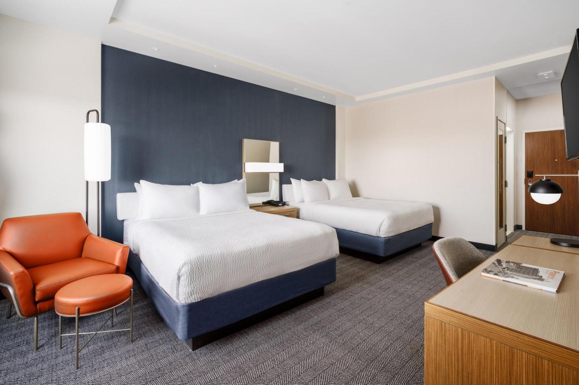 Courtyard By Marriott Phoenix Mesa Gateway Airport Exterior foto
